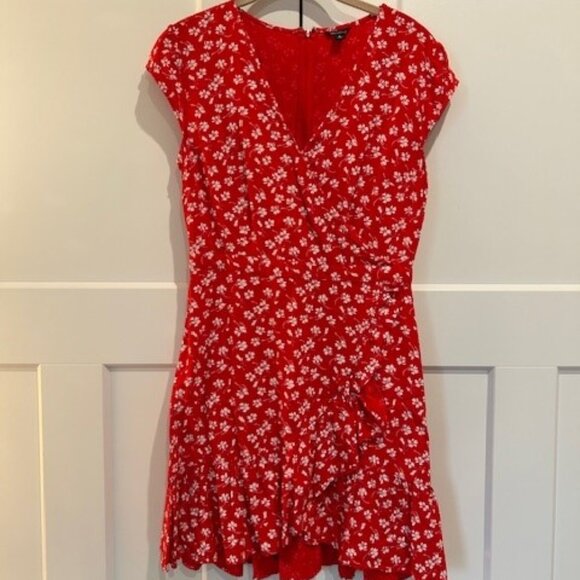 J. Crew Dresses & Skirts - J CREW MERCANTILE Floral Print Faux Wrap Dress